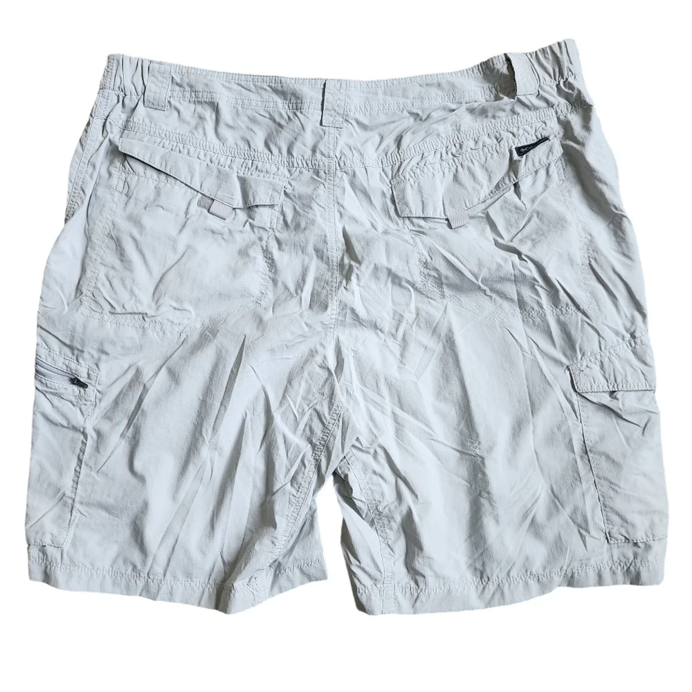 Columbia Cargo Shorts Light Grey Lightweight Outdoor - 42 Waist